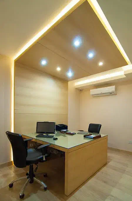 ۸۰ متر/ تجاری/بر اصلی باهنر/کلید اول|اجارهٔ دفتر کار، اتاق اداری، مطب|یاسوج, |دیوار