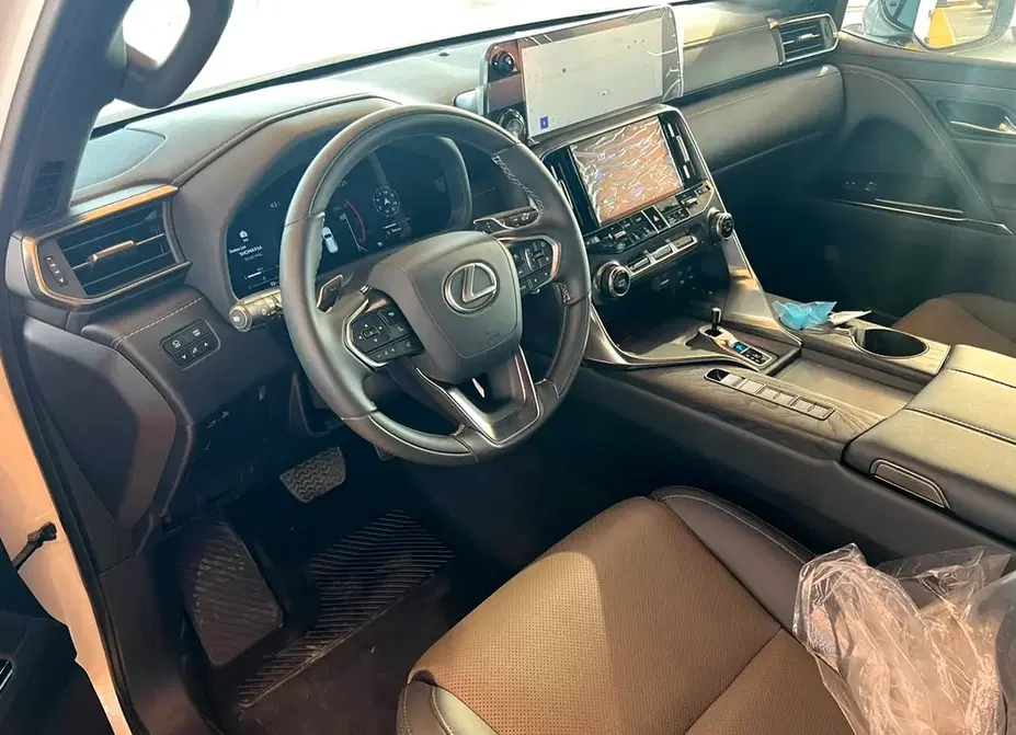 LEXUS LX 700h|خودرو سواری و وانت|تهران, الهیه|دیوار