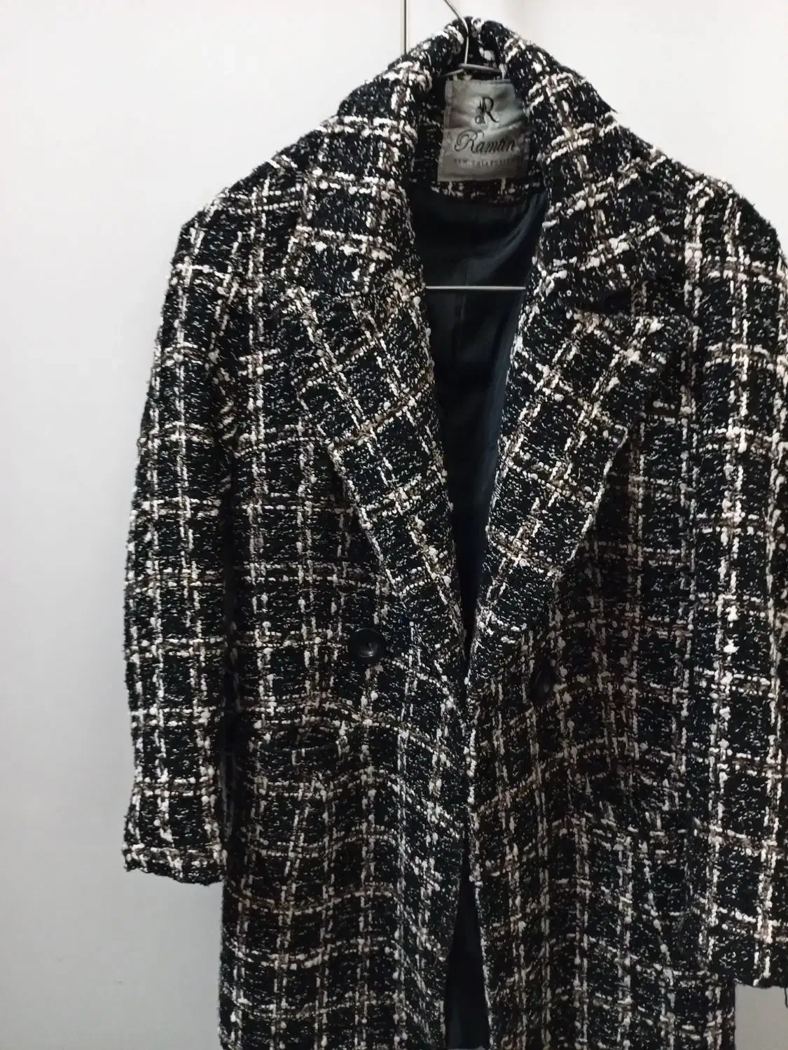 لباس نو|لباس|سبزوار, قصبه غربی|دیوار