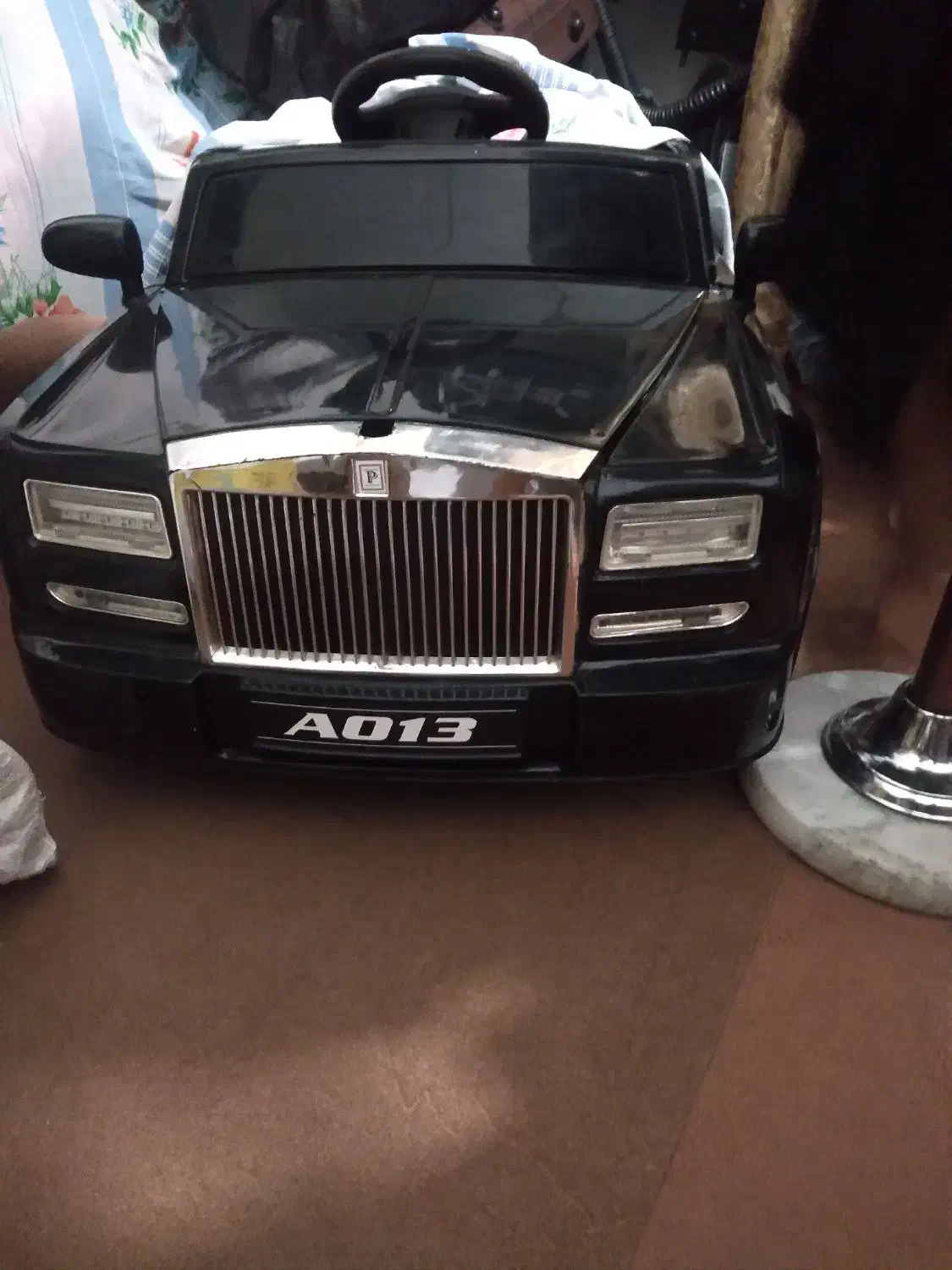 ماشین شارژی بچه|اسباب‌بازی بچه|خرم‌آباد, |دیوار