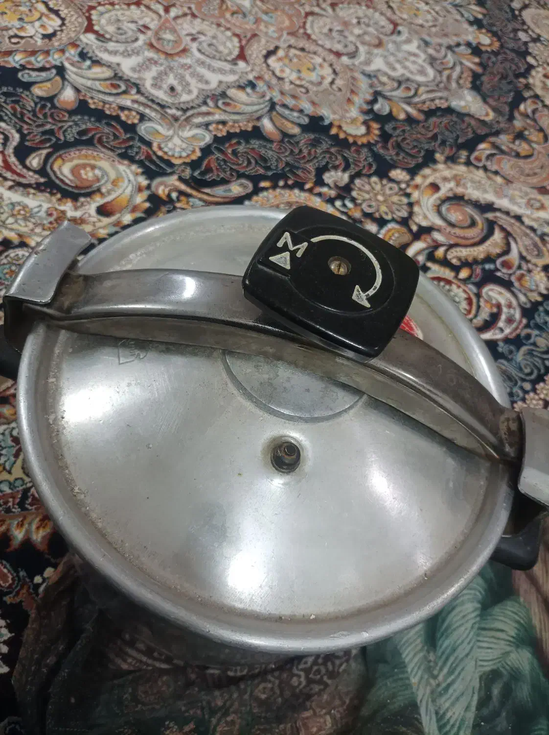 زودپز|ظروف پخت‌وپز|قم, خاکفرج|دیوار