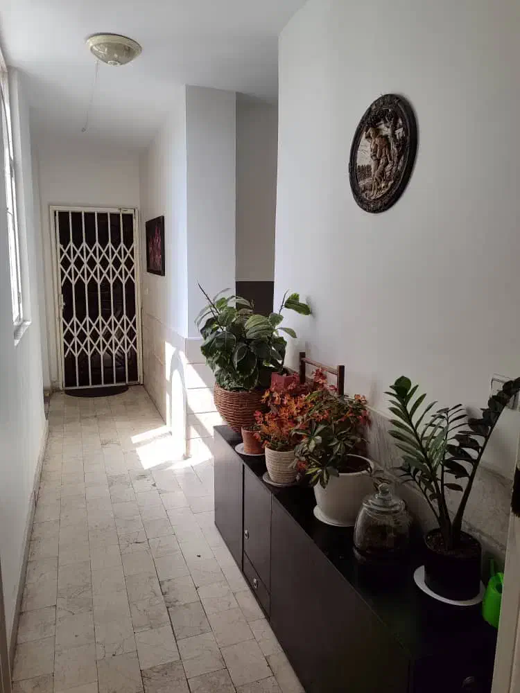 ۶۷ متر ۲ خوابه فلکه سوم تهرانپارس فول امکانات