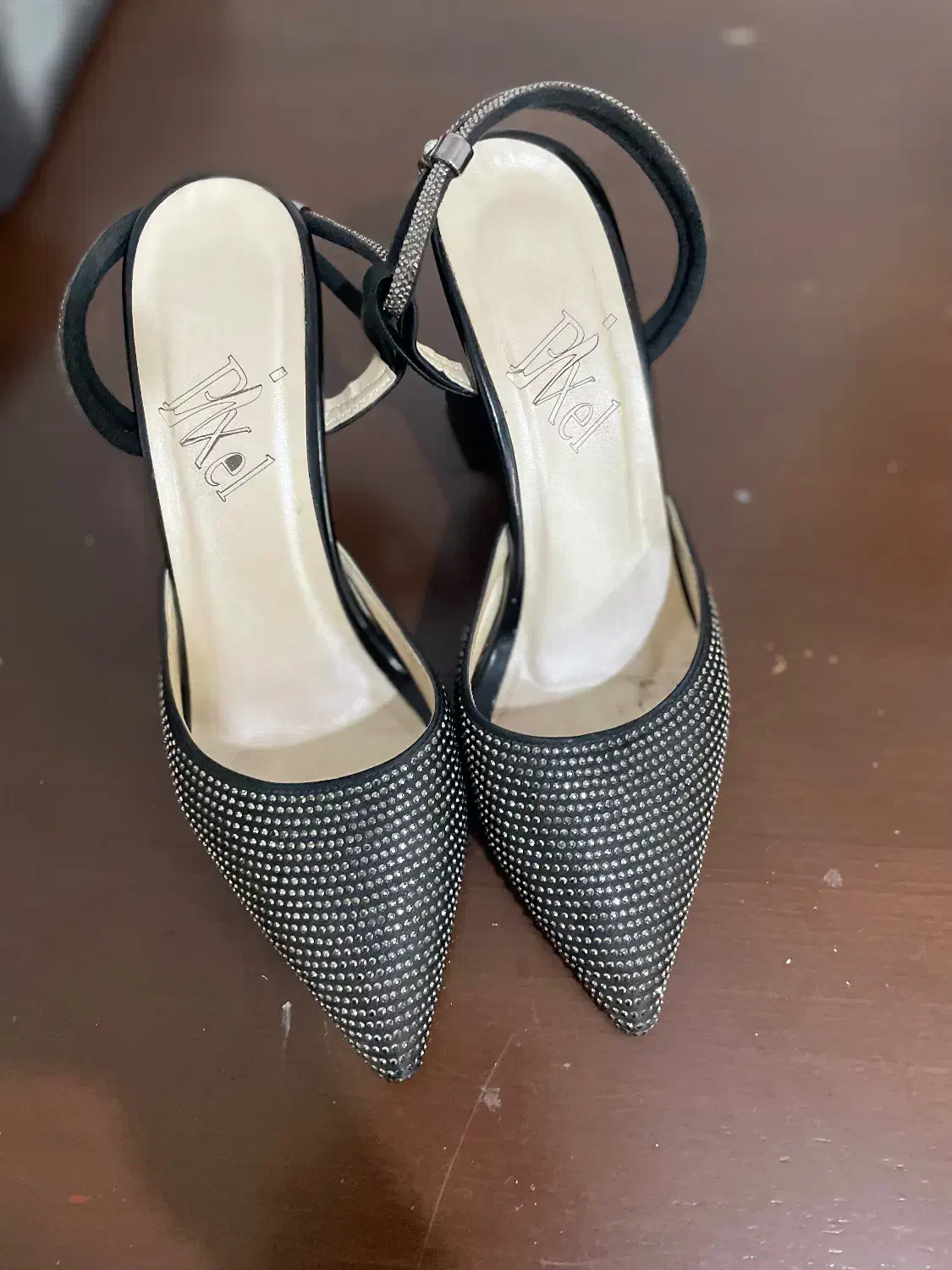 کفش مجلسی|کیف، کفش، کمربند|گرگان, |دیوار