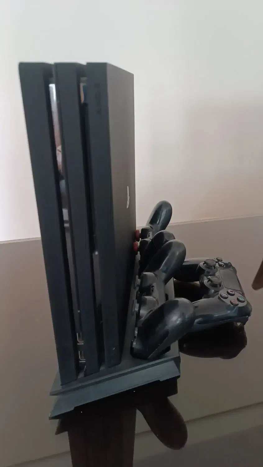 فروش PS4 PRO یک ترا دست دوم|کنسول، بازی ویدئویی و آنلاین|کرج, حیدرآباد|دیوار