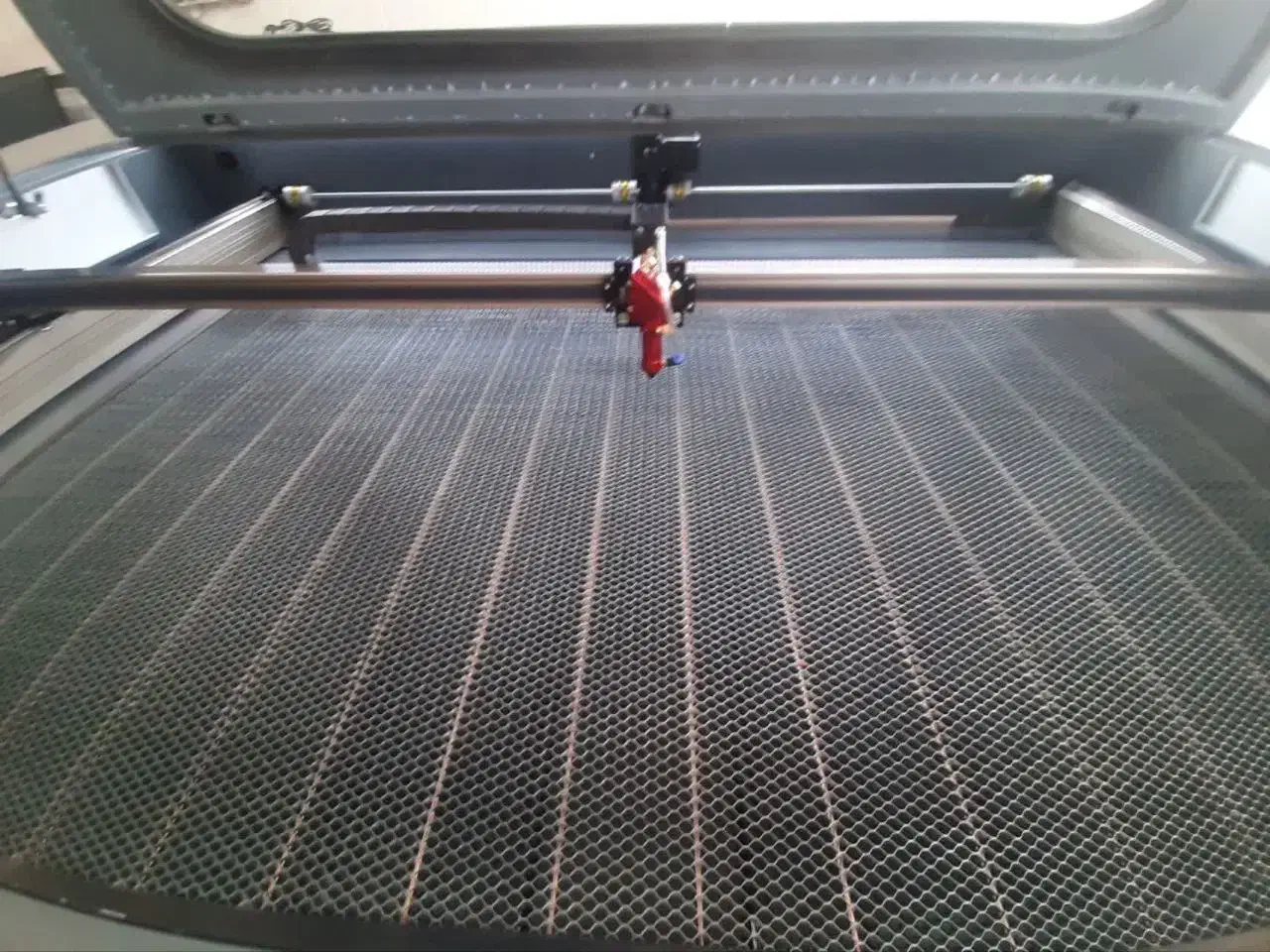 دستگاه لیزر برش و حکاکی غیر فلزات150*100|ماشینآلات صنعتی|ری, صفاییه (چشمه علی)|دیوار