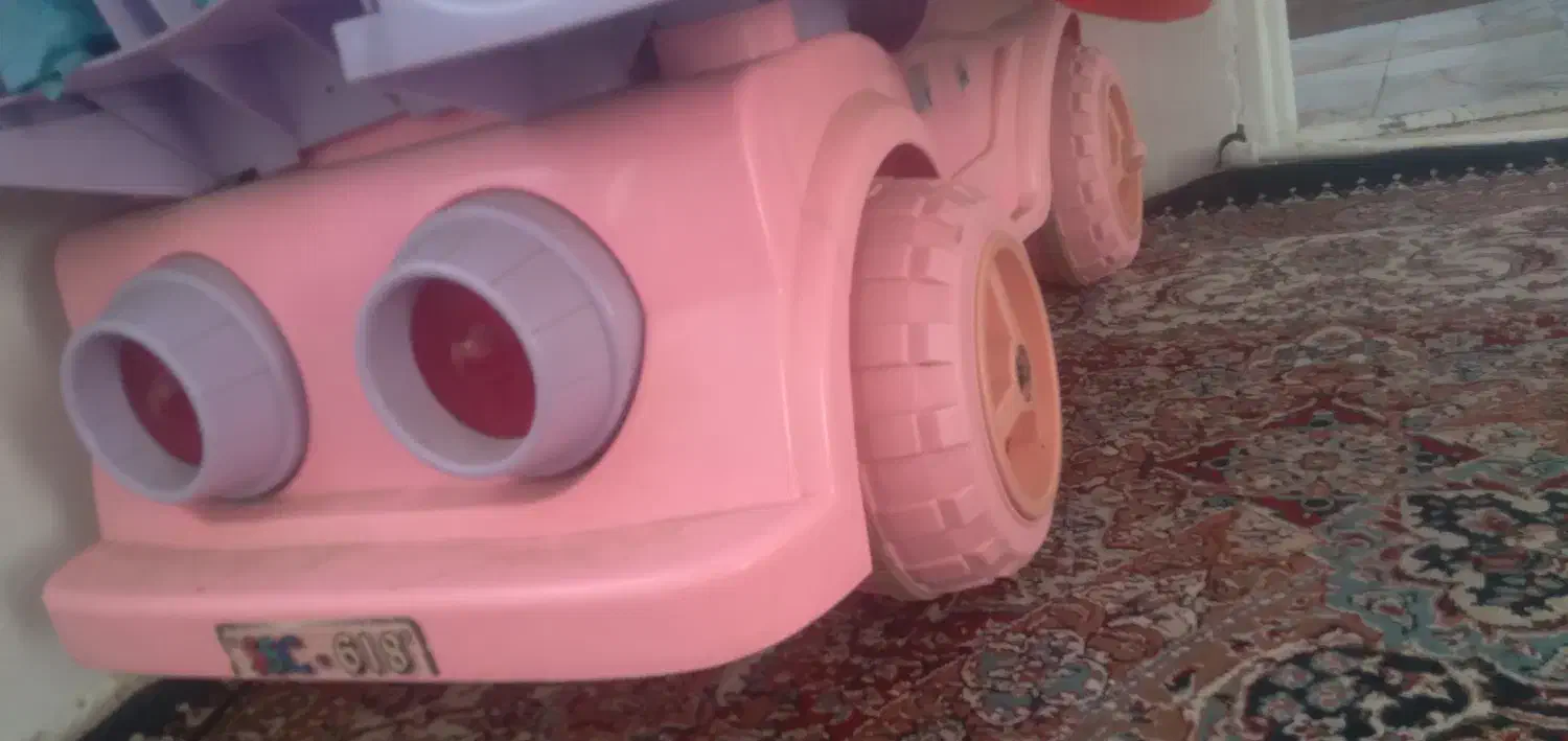 ماشین شارژی|اسباب‌بازی بچه|شاندیز, |دیوار