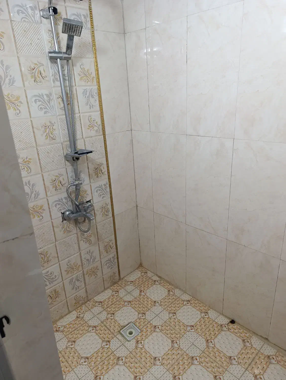 منزل مسکونی|فروش خانه و ویلا|بهمن صغاد, |دیوار