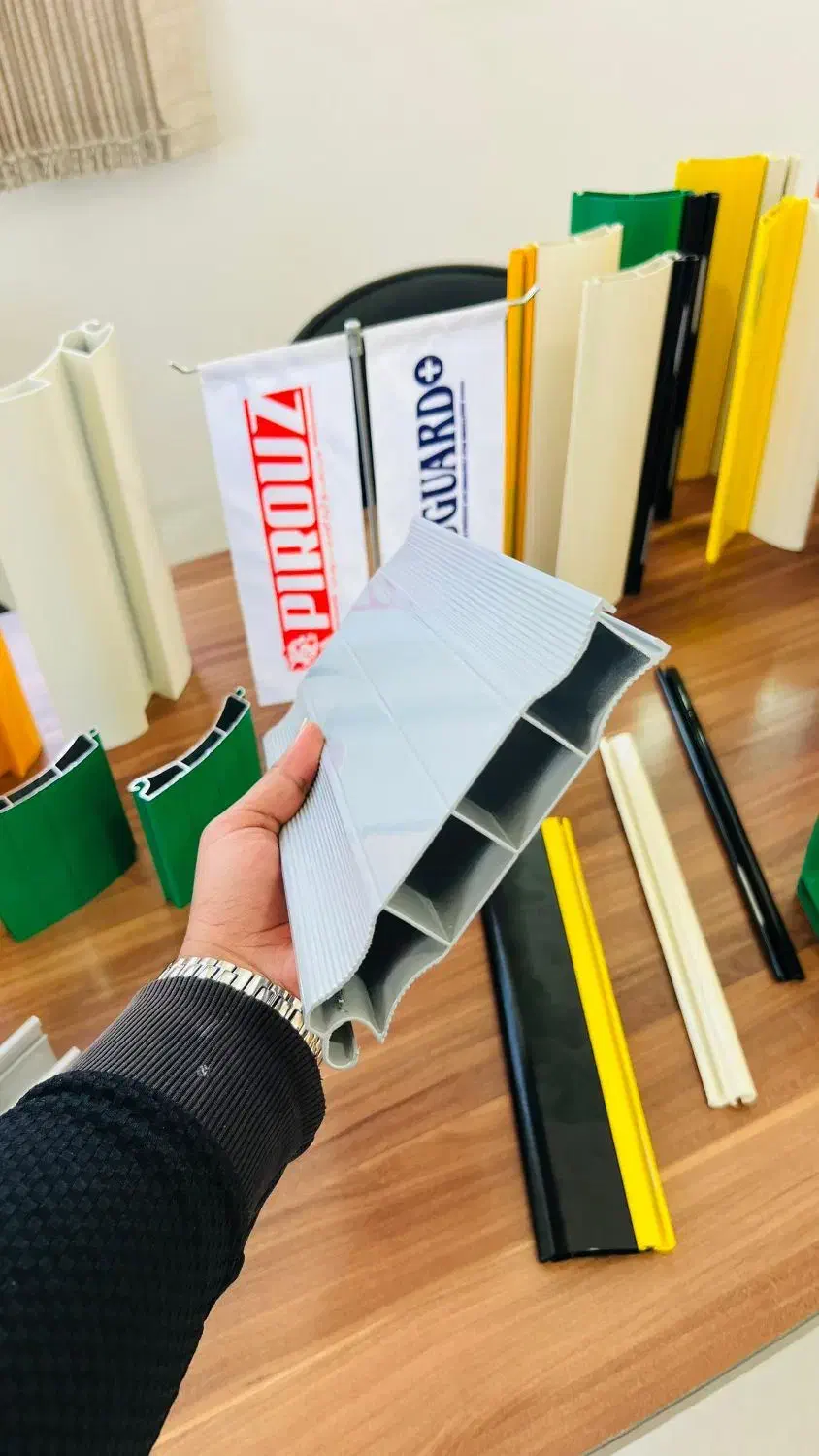 نصب وتعمیر کرکره برقی وجک بازویی|خدمات پیشه و مهارت|خرمشهر, |دیوار