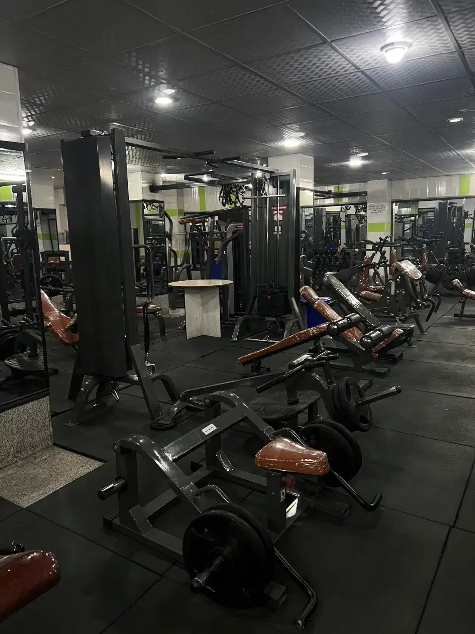 باشگاه بدنسازی مختص بانوان|خدمات آموزشی|کرمان, |دیوار