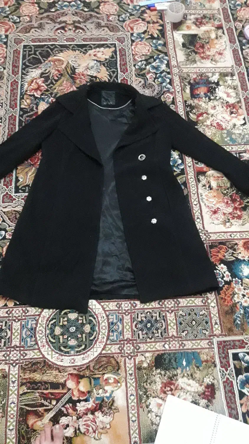 سه عدد پالتو نوجوان و جوان و بزرگسال دخترانه|لباس|تهران, شمشیری|دیوار