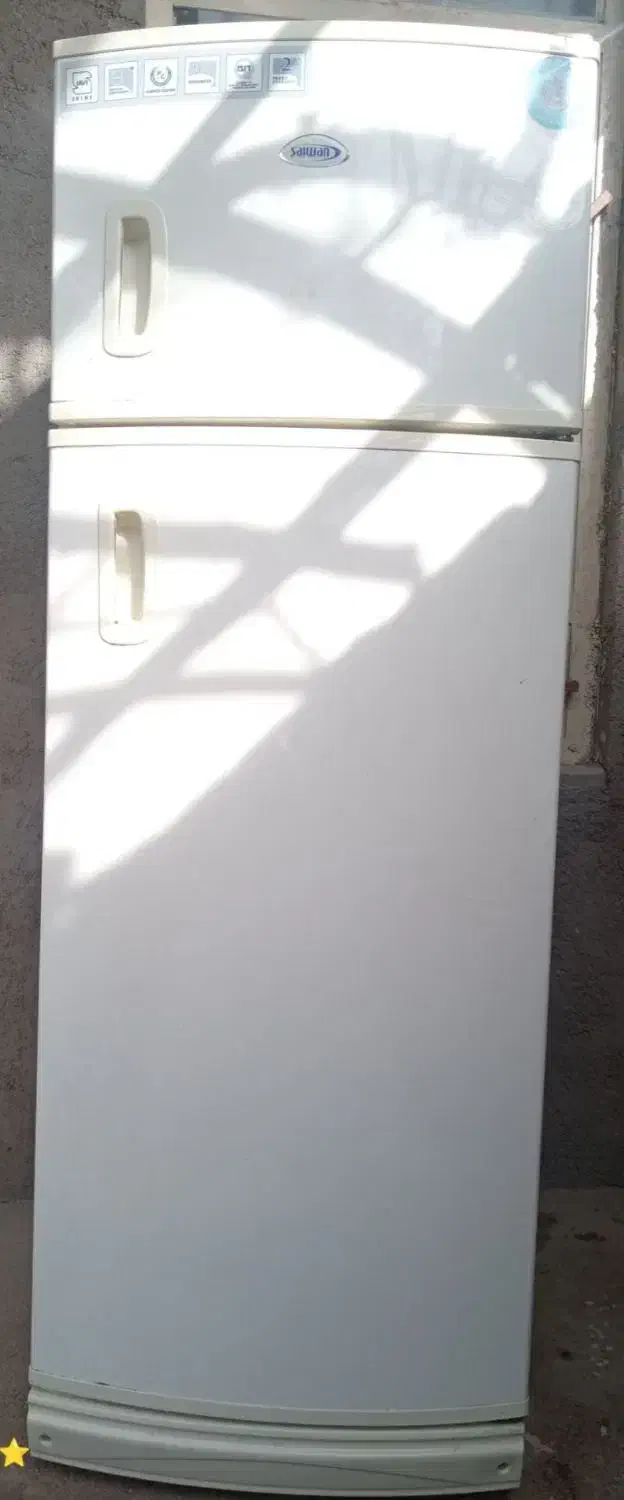 یخچال|یخچال و فریزر|گرمه, |دیوار