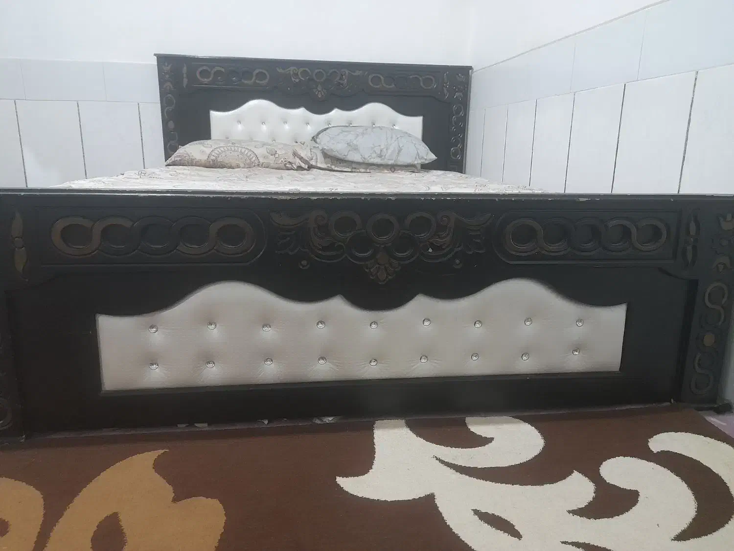 تخت خواب|تخت و سرویس خواب|قم, زند آباد|دیوار