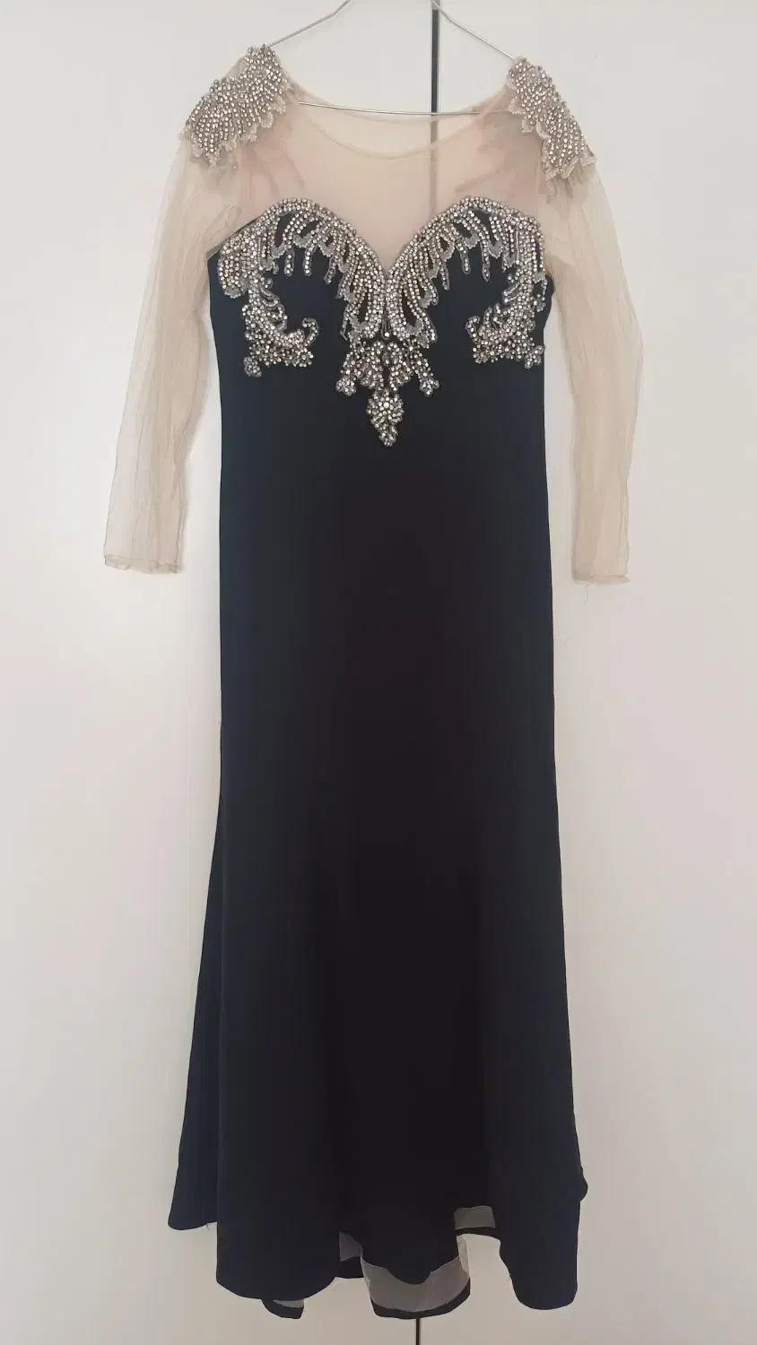 لباس مجلسی|لباس|قزوین, |دیوار