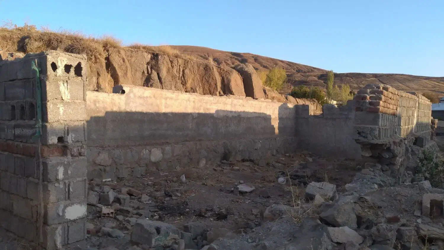 فروش۱۰۰متر زمین درعلی اباد جنب مدرسه ابتدایی|فروش زمین و ملک کلنگی|خلخال, |دیوار