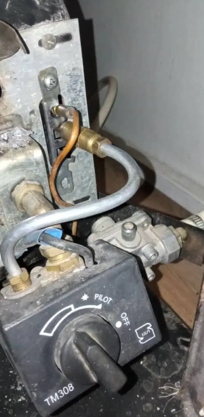 نصب و سرویس بخاری . لباسشویی. یخچال و|خدمات پیشه و مهارت|مریوان, |دیوار