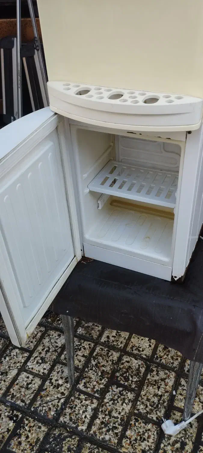 اب سردکن و یخچال|آبسردکن و تصفیه آب|مشهد, عامل|دیوار