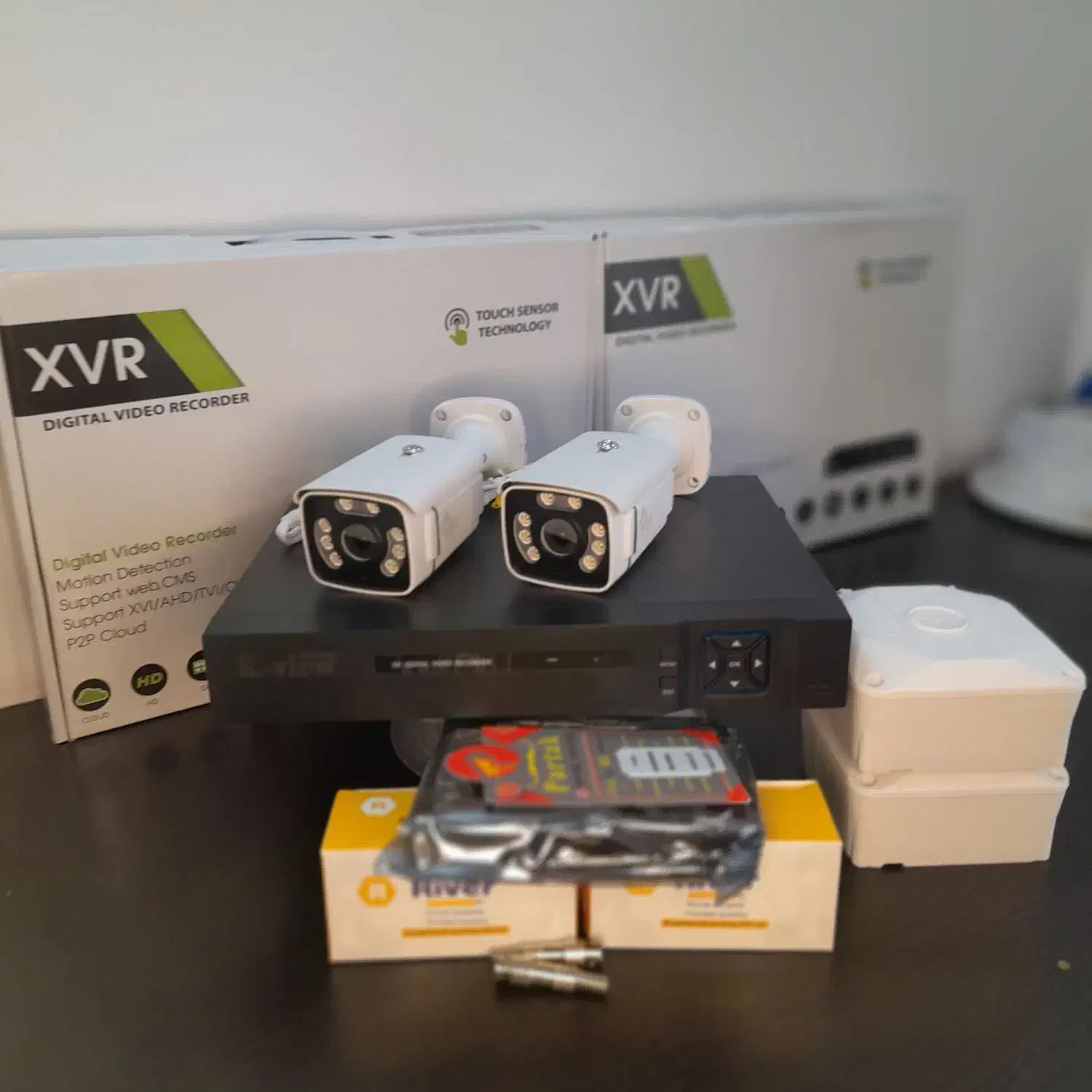 دوربین مداربسته امنیتی مطمئن با تکنولوژی برتر)|دوربین مداربسته|بجنورد, |دیوار