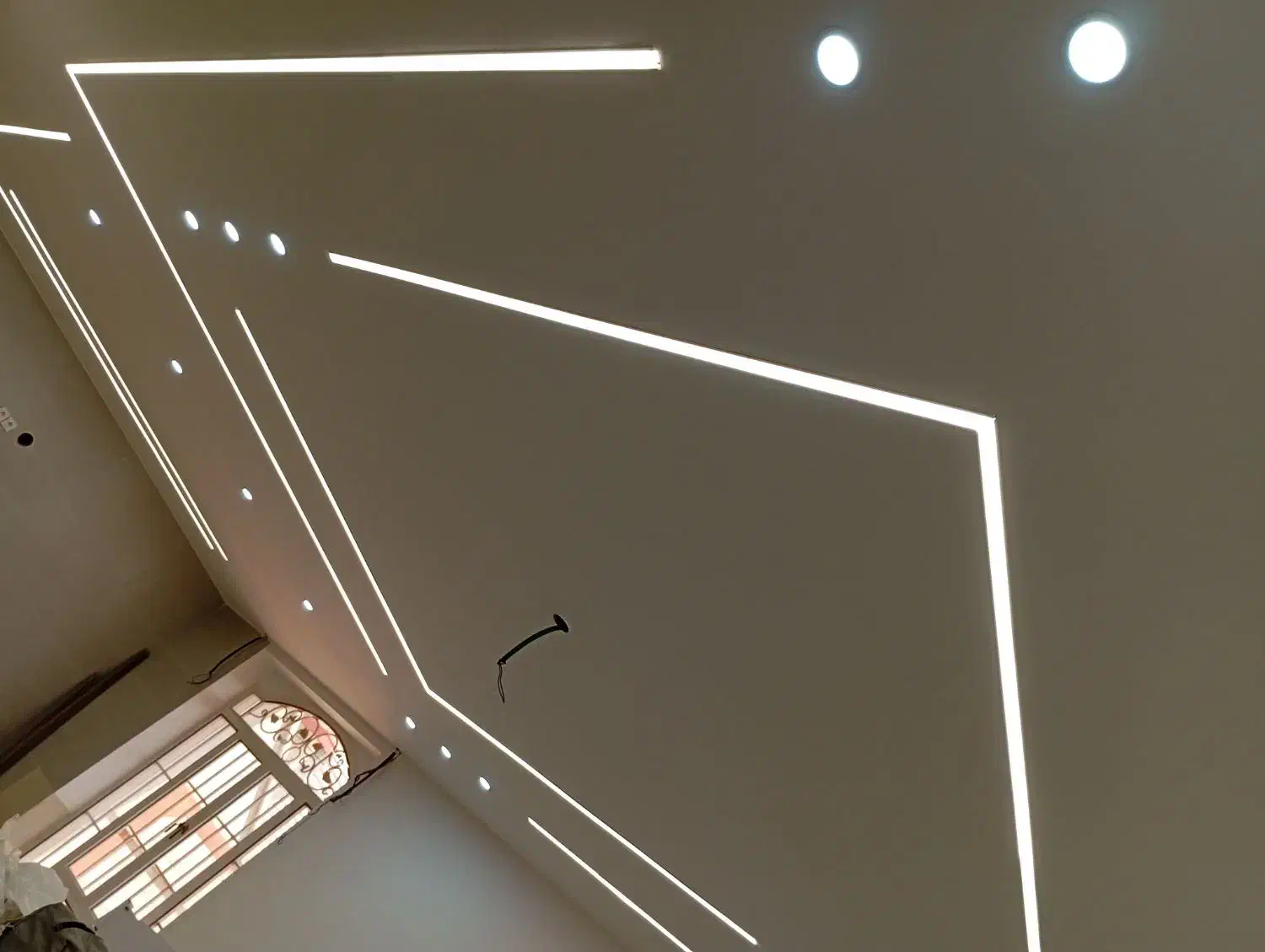 برقکشی و لوله کشی ساختمان|خدمات پیشه و مهارت|برازجان, |دیوار