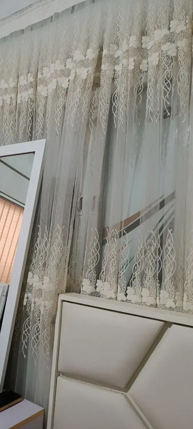 پرده|پرده، رانر، رومیزی|بندر انزلی, متروپل|دیوار