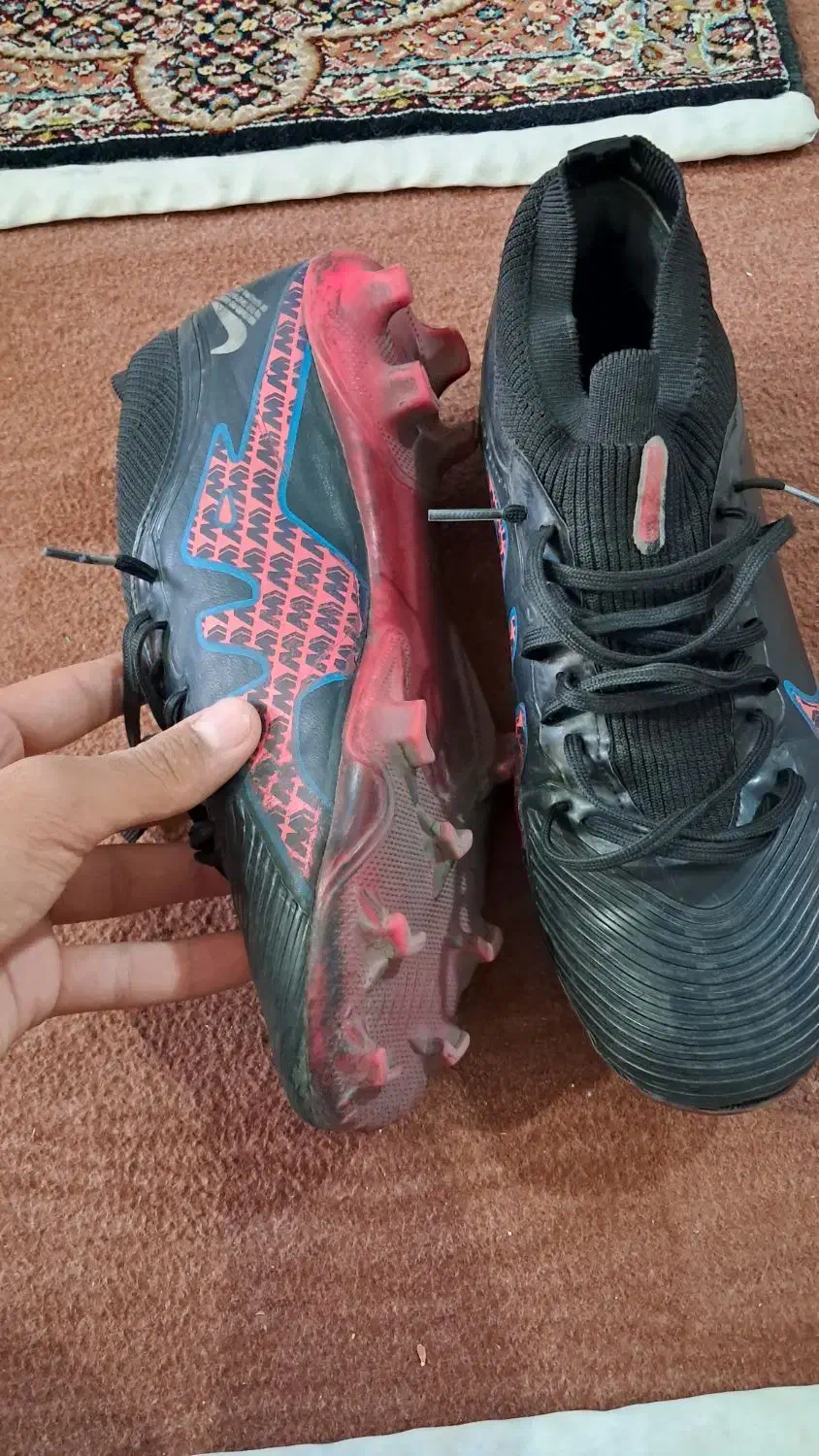 کفش استوک فوتبالی|کیف، کفش، کمربند|چهاردانگه (تهران), |دیوار