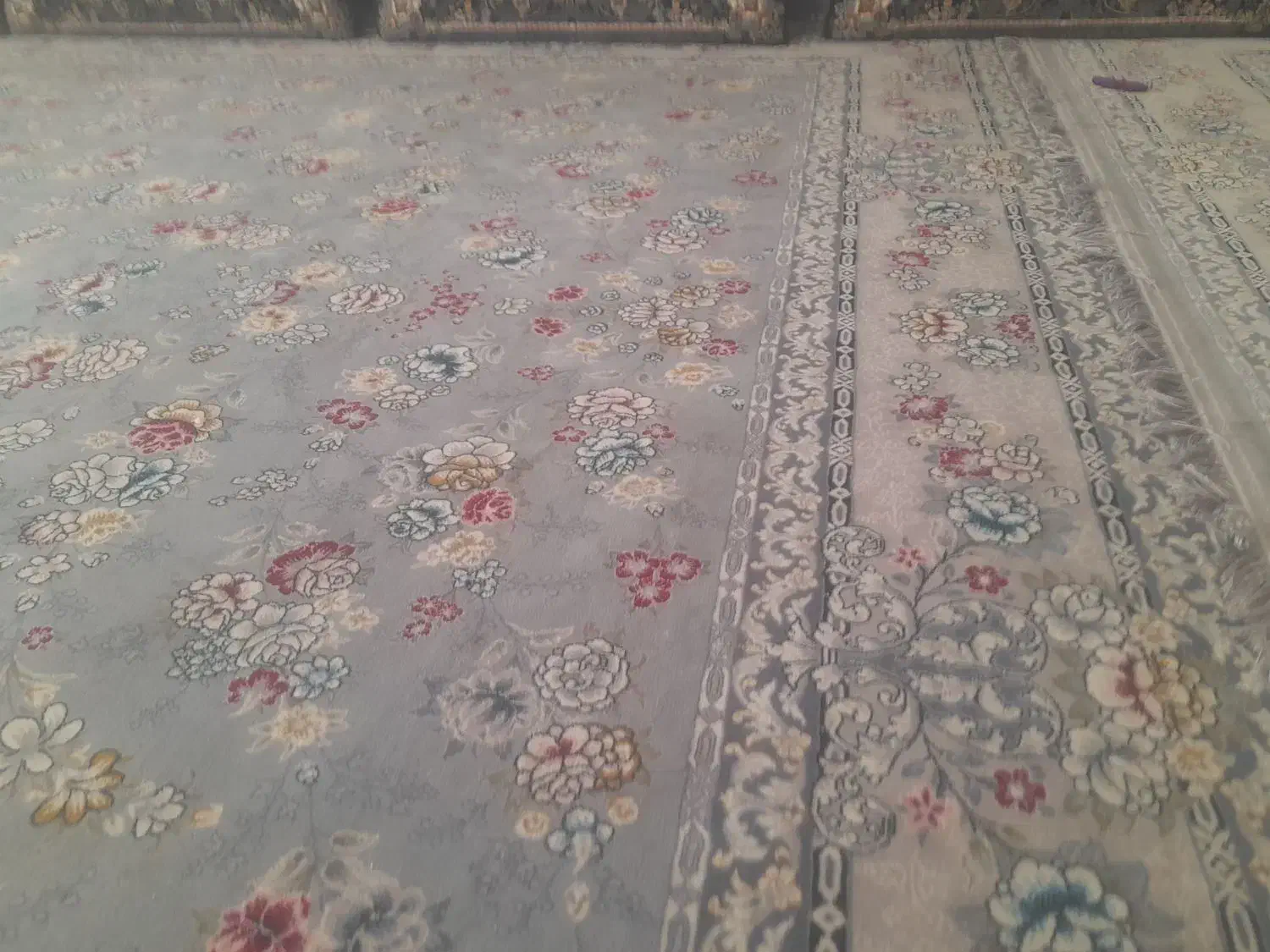 فرش کاشان ۷۰۰ شانه|فرش|تربتحیدریه, فرمانداری|دیوار