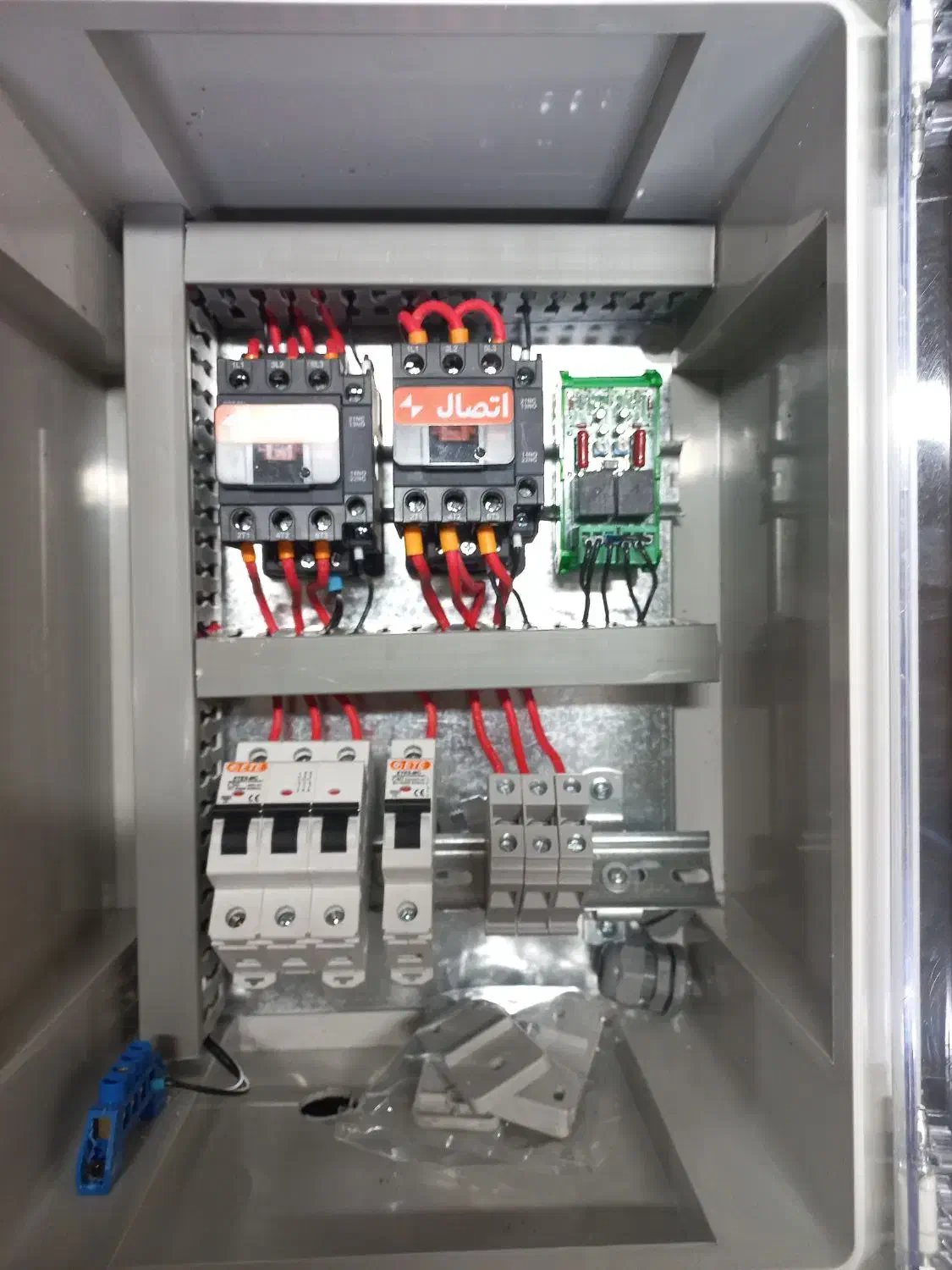 برقکار ساختمان صنعتی دوربین پنل خورشیدی|خدمات پیشه و مهارت|تهران, صادقیه|دیوار