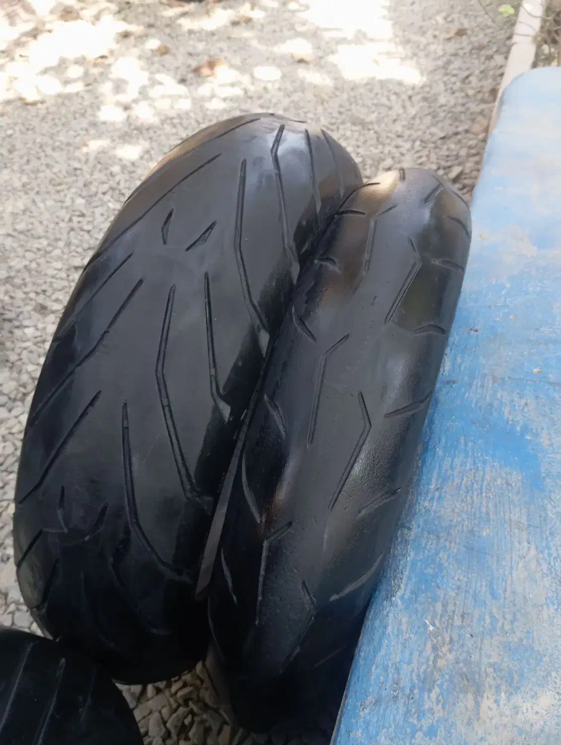 لاستیک موتور ۱۷۰و۱۲۰ پیرلی CB 1000|قطعات یدکی و لوازم جانبی|تهران, استاد معین|دیوار