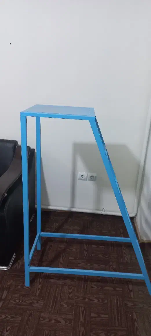 چهارپایه فلزی|کتابخانه، شلف، قفسه‌های دیواری|سهند, |دیوار