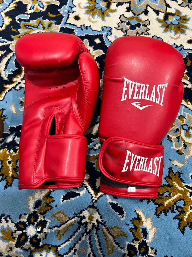 دستکش اورلست نو|تجهیزات ورزشی|پاکدشت, شهرک انقلاب|دیوار