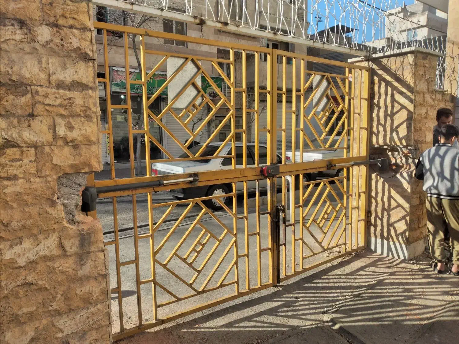 نصب تعمیرات انواع جک پارکینگ کرکره برقی دوربین|خدمات پیشه و مهارت|تهران, ابوذر|دیوار