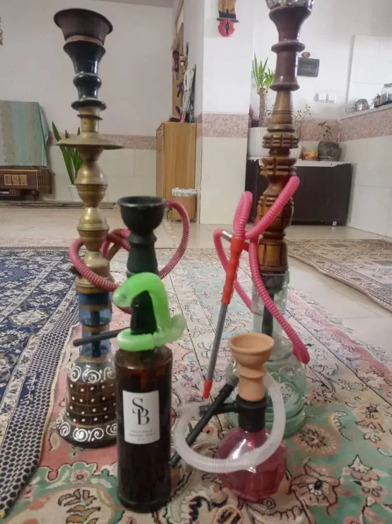 قلیون‌|کلکسیون و سرگرمی|رباط‌کریم, شترخوار|دیوار