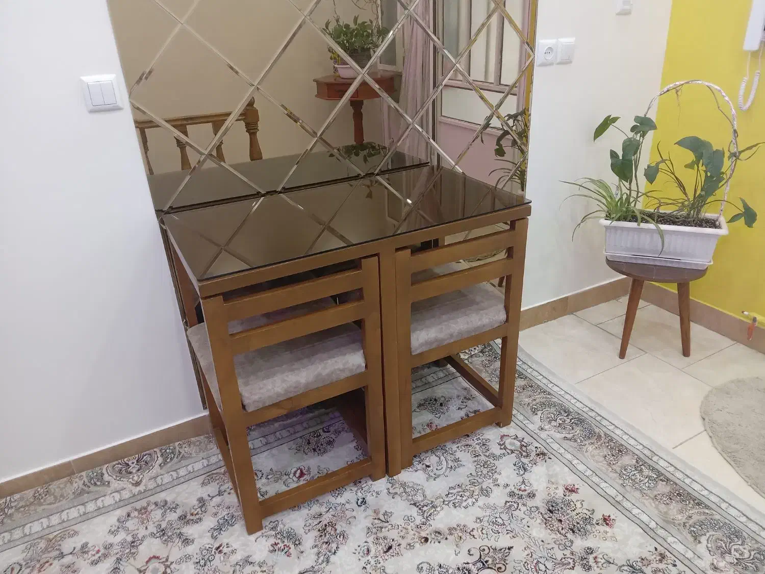 میز دو نفره کمجا|میز و صندلی غذاخوری|قرچک, محمد آباد|دیوار