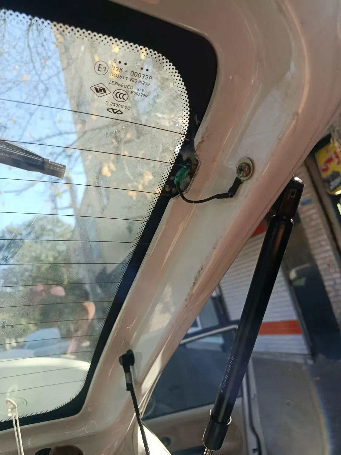 تعمیر انواع المنت (گرمکن شیشه عقب)وخدمات برق خودرو|خدمات موتور و ماشین|تبریز, |دیوار