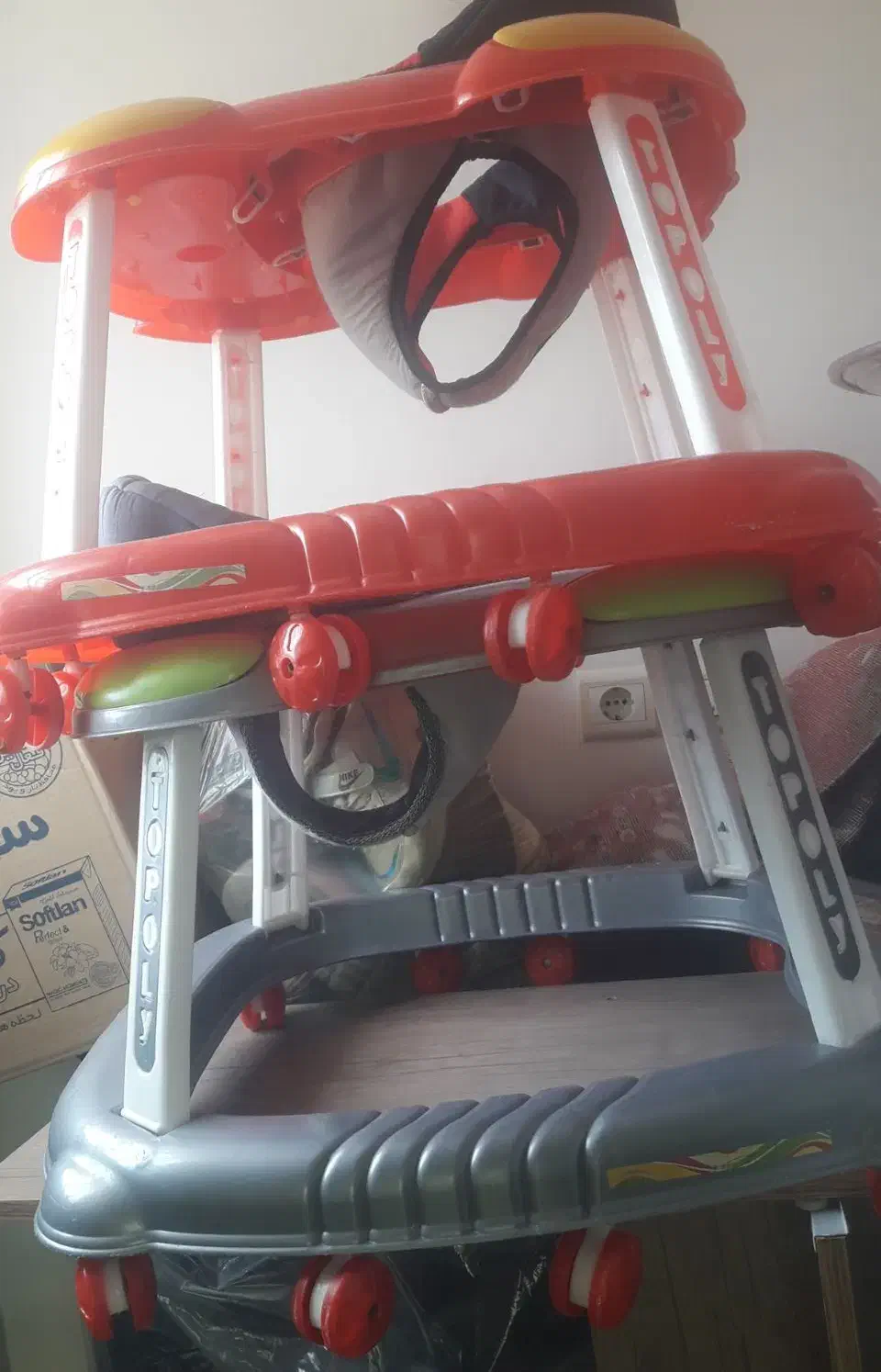 روروئک و واکر کودک|اسباب‌بازی بچه|اهر, |دیوار