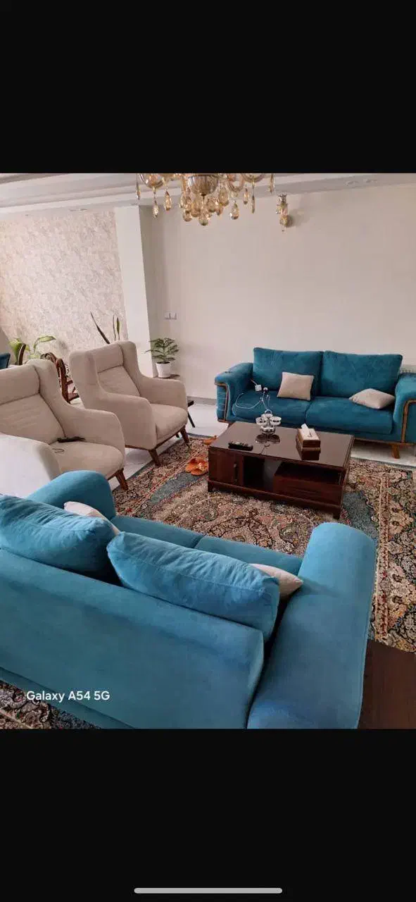 مبل|مبلمان خانگی و میز عسلی|شاهین‌شهر, حافظ جنوبی|دیوار