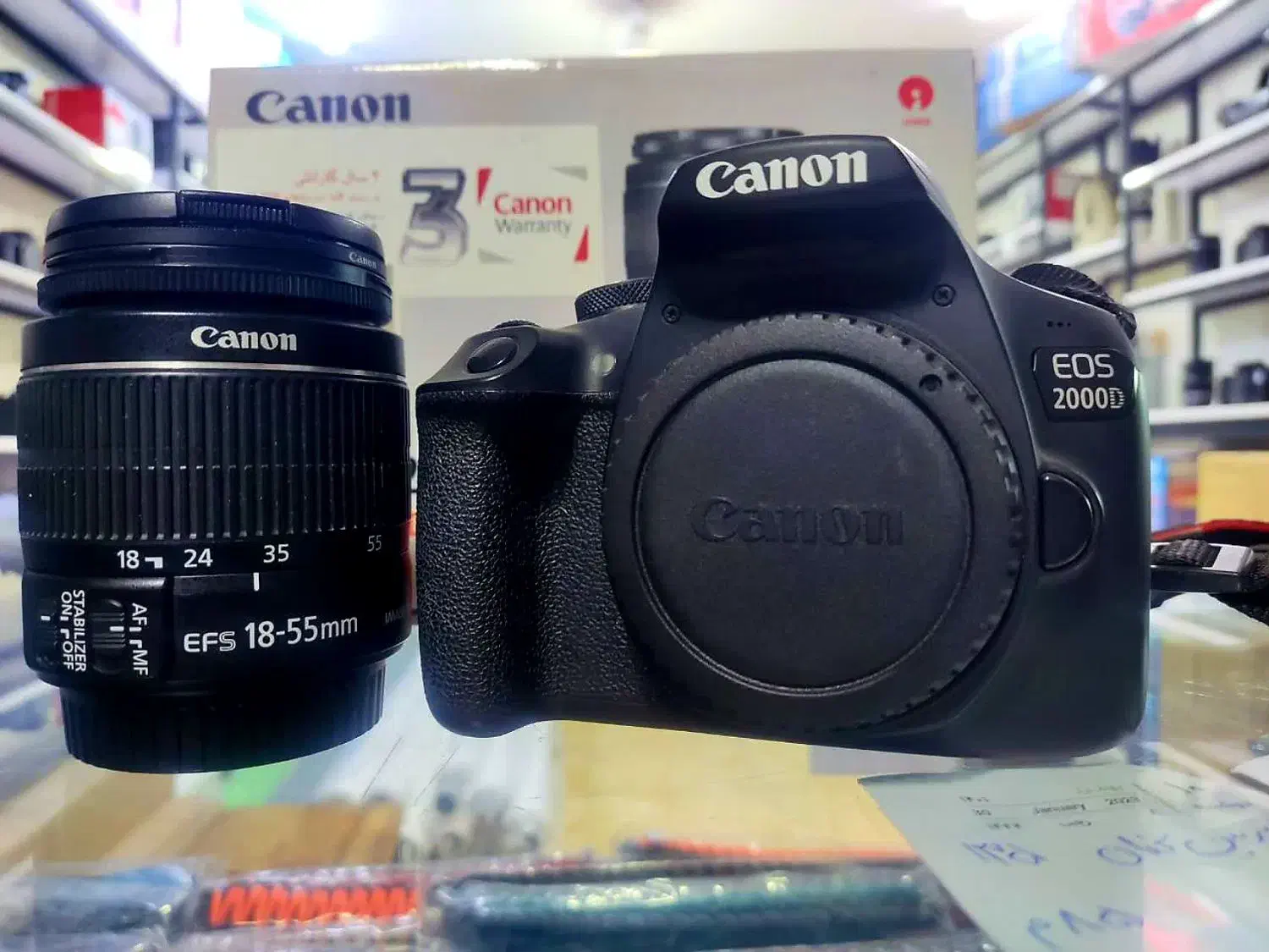 دوربین عکاسی کانن2000 دی با لنز 18.55|دوربین عکاسی و فیلم‌برداری|قم, دورشهر|دیوار