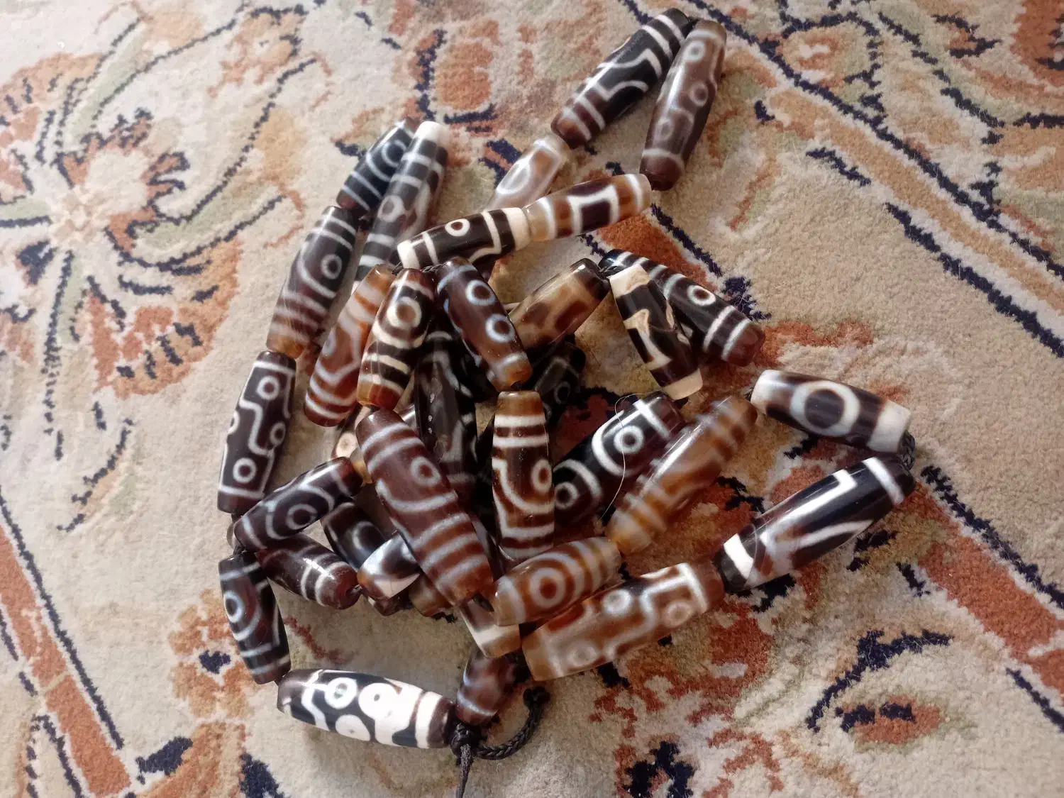 ۳۹ مهره لول تبتی کهنه طبیعی|کلکسیون اشیاء عتیقه|تهران, قنات‌کوثر|دیوار