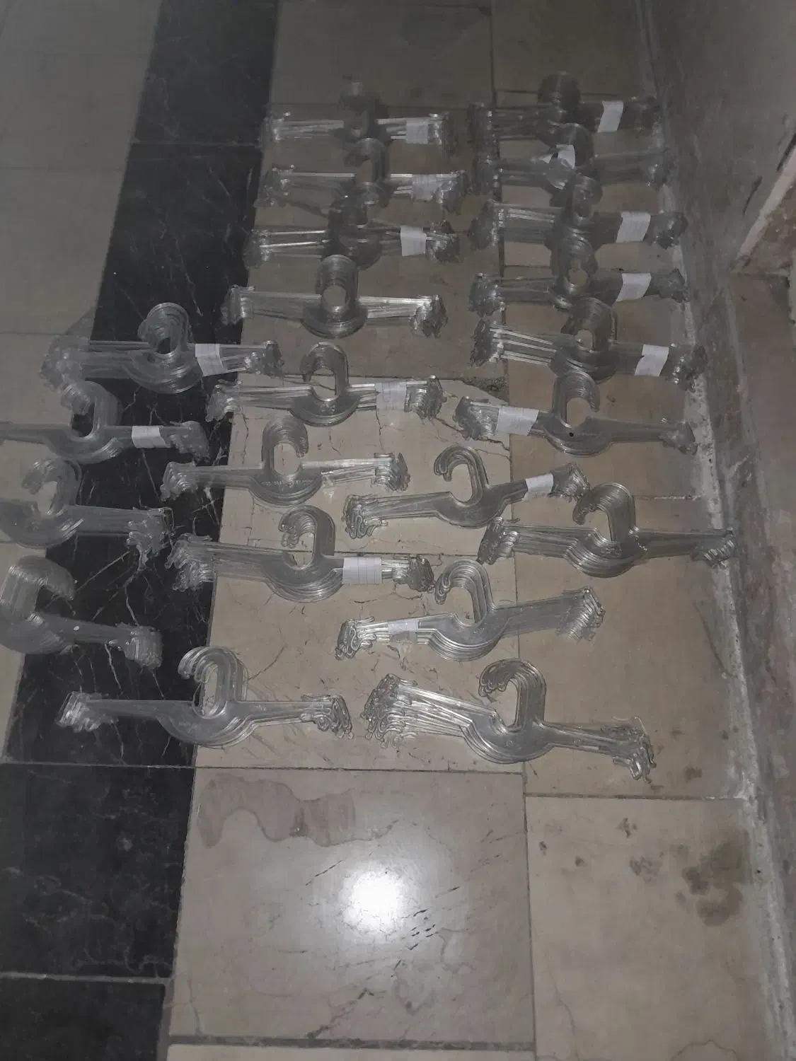 رگال تیله ای چوبکار دوگیره لباس زیر|فروشگاه و مغازه|ری, دیلمان|دیوار