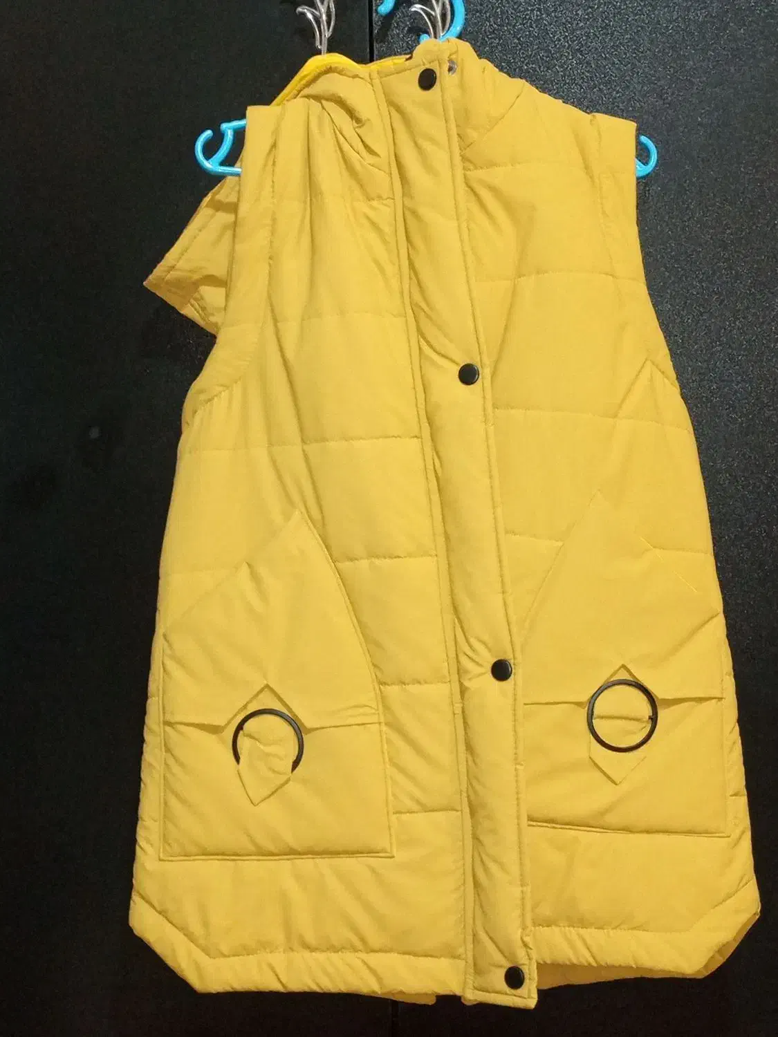 لباس|لباس|نمین, |دیوار