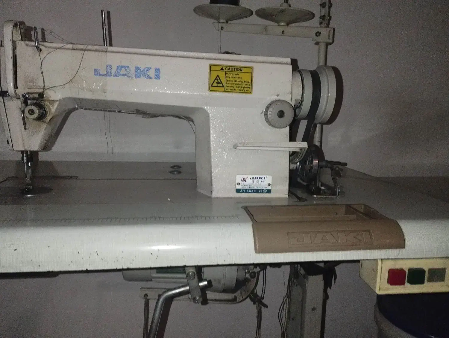 چرخ خیاطی صنعتی کارکرده راسته دوز|چرخ خیاطی و ریسندگی|مشهد, پنجتن|دیوار