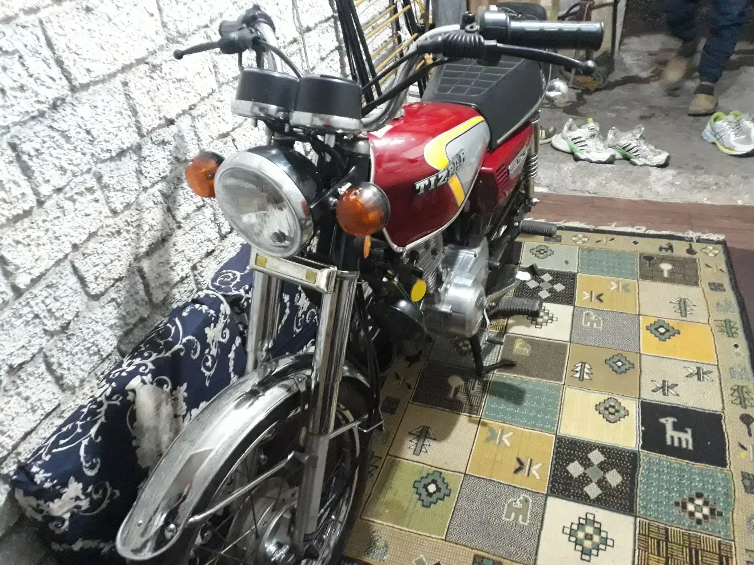 موتور مدل ۸۵ مدارک سند بیمه یک سال|موتورسیکلت|کیاشهر, |دیوار