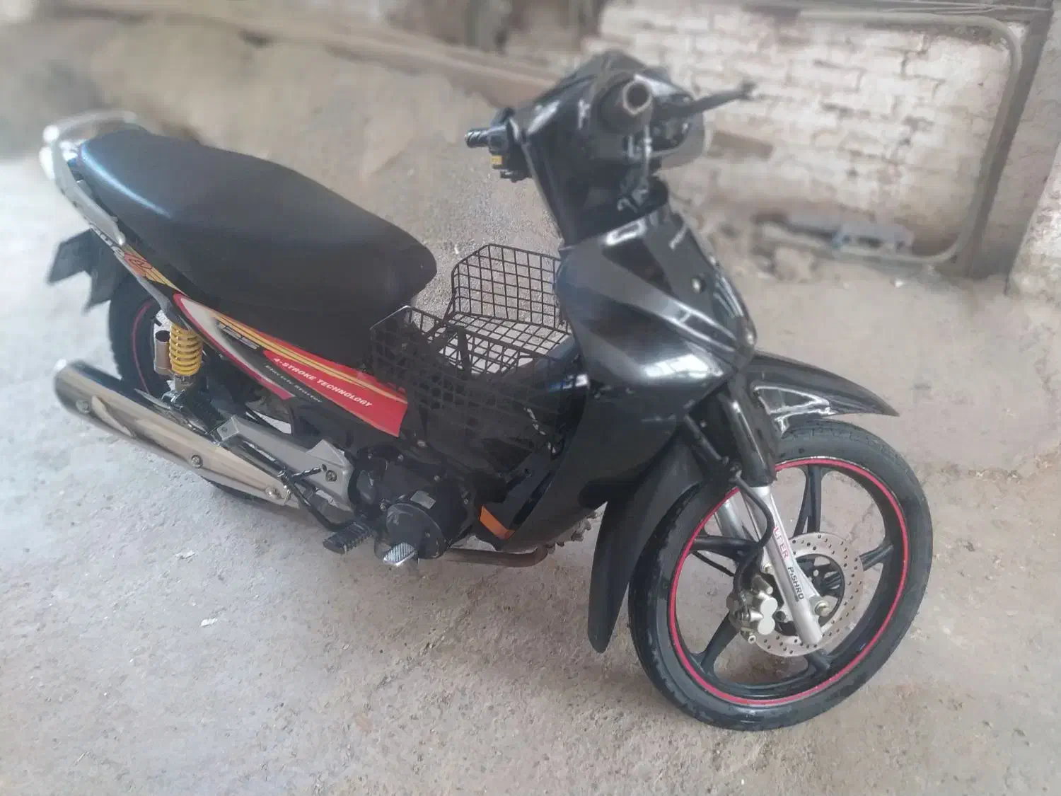 بی کلاج|موتورسیکلت|خمینی‌شهر, |دیوار