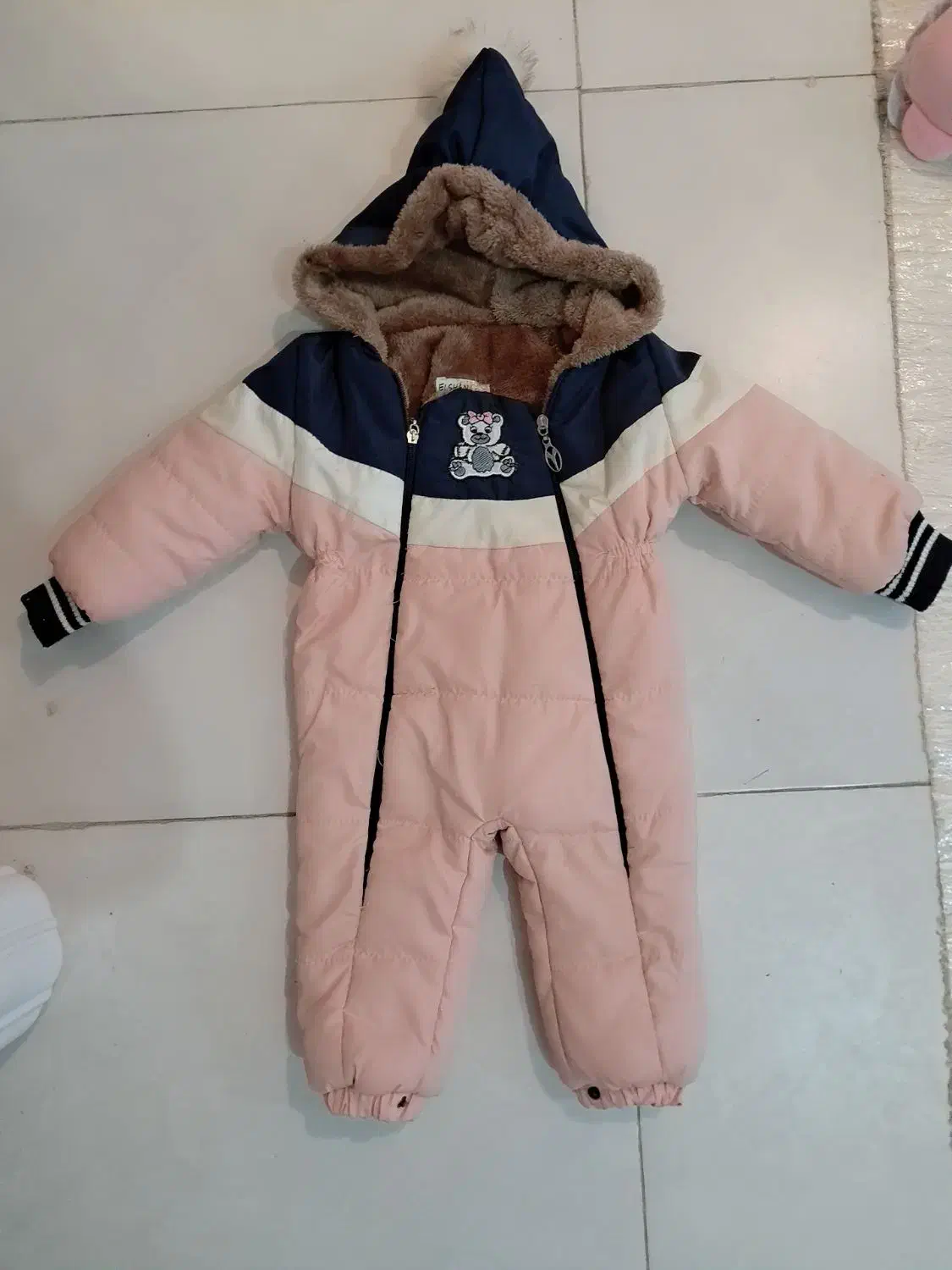 سرهمی دخترانه|کفش و لباس بچه|بلداجی, |دیوار