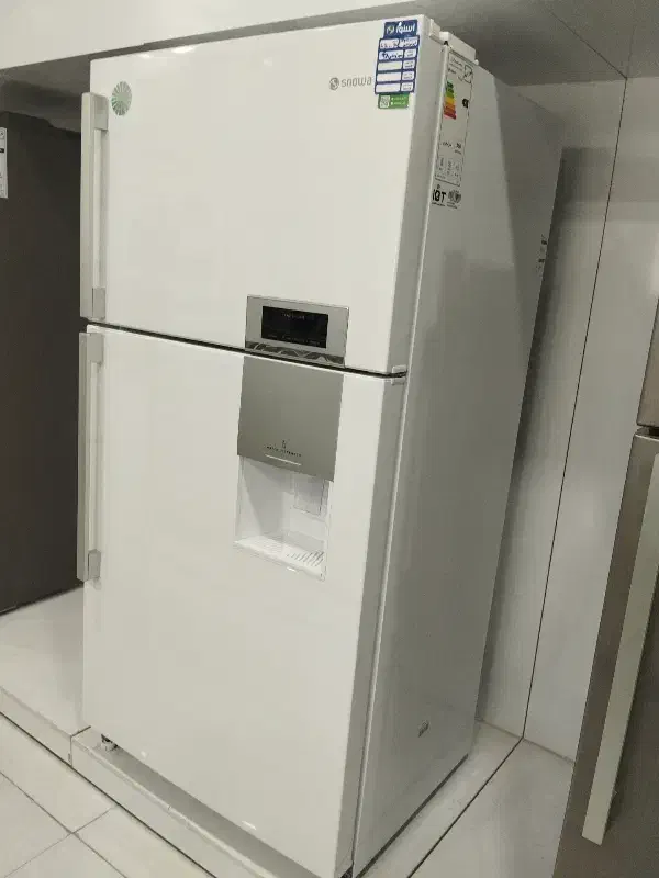 فروش ویژه محصولات ویترینی فروشگاه اسنوا|ماشین لباسشویی و خشک‌کن لباس|رزن, |دیوار