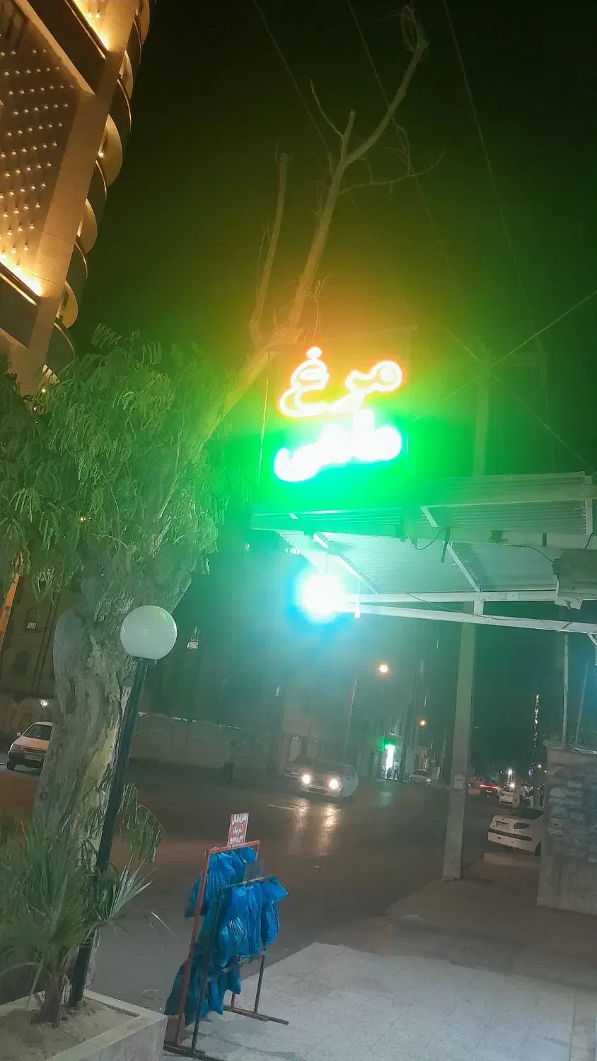 یک عدد تابلو ال ای دی|فروشگاه و مغازه|اهواز, پردیس|دیوار