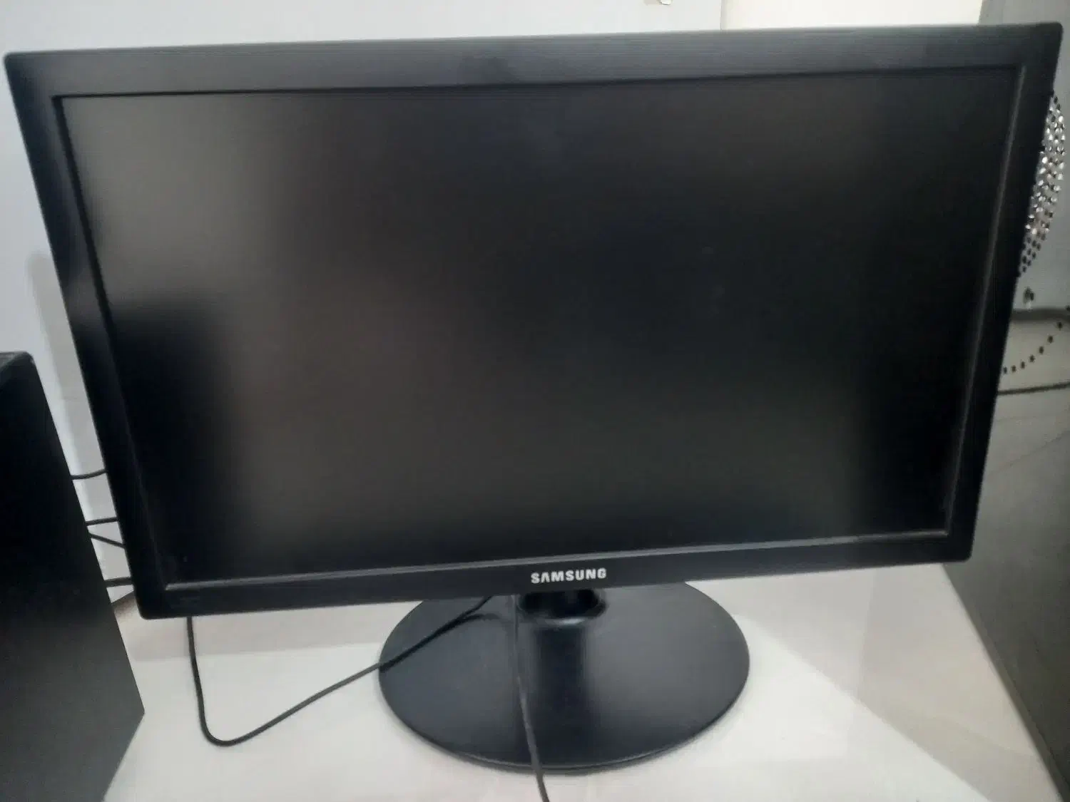 کامپیوتر خانگی|رایانه رومیزی|نهاوند, |دیوار