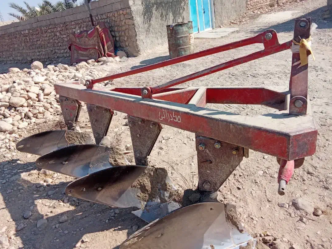 گاواهن چهار خیش صادراتی|ماشین‌آلات صنعتی|لار, |دیوار