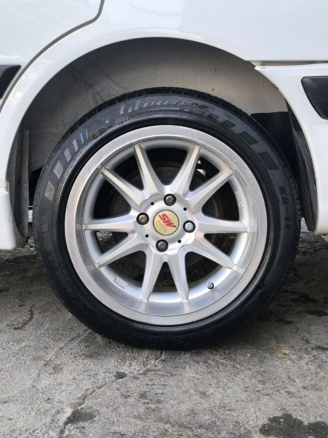 رینگ و لاستیک|قطعات یدکی و لوازم جانبی|کوهدشت, |دیوار