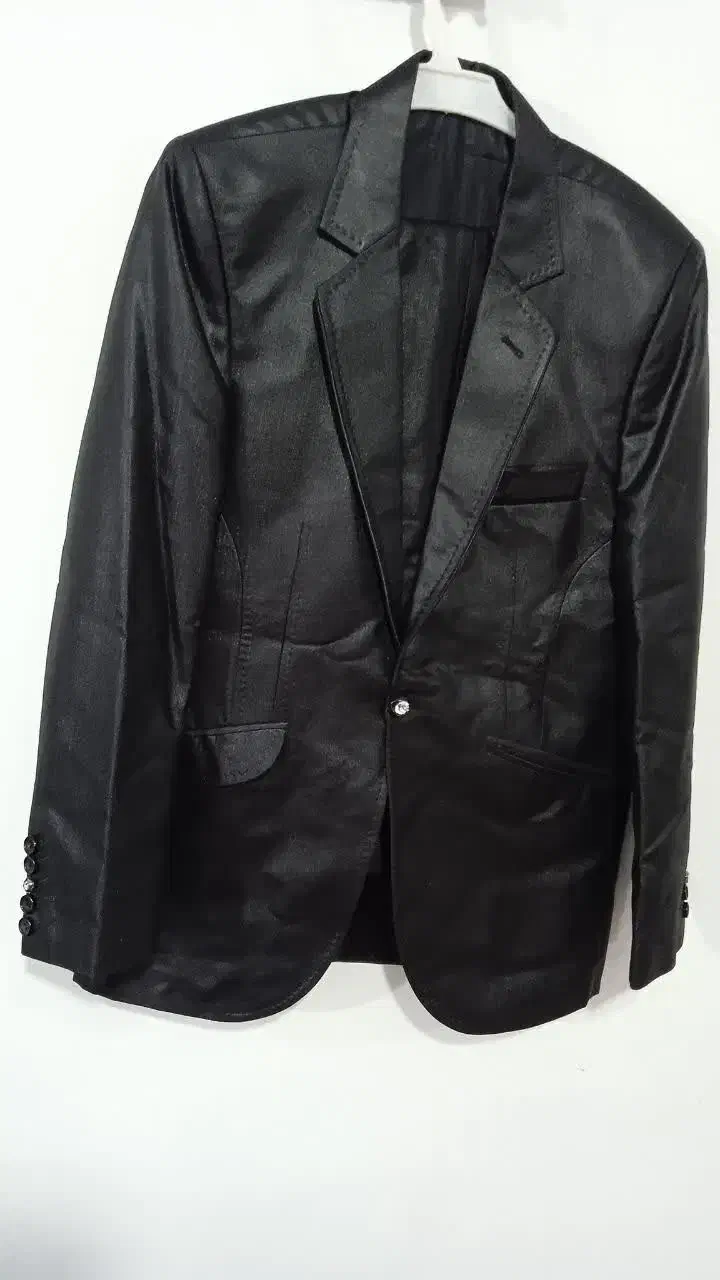 کت وشلوار مشکی سایز ۴۴ نونو|لباس|فردیس, شهرک ۱۱۰|دیوار