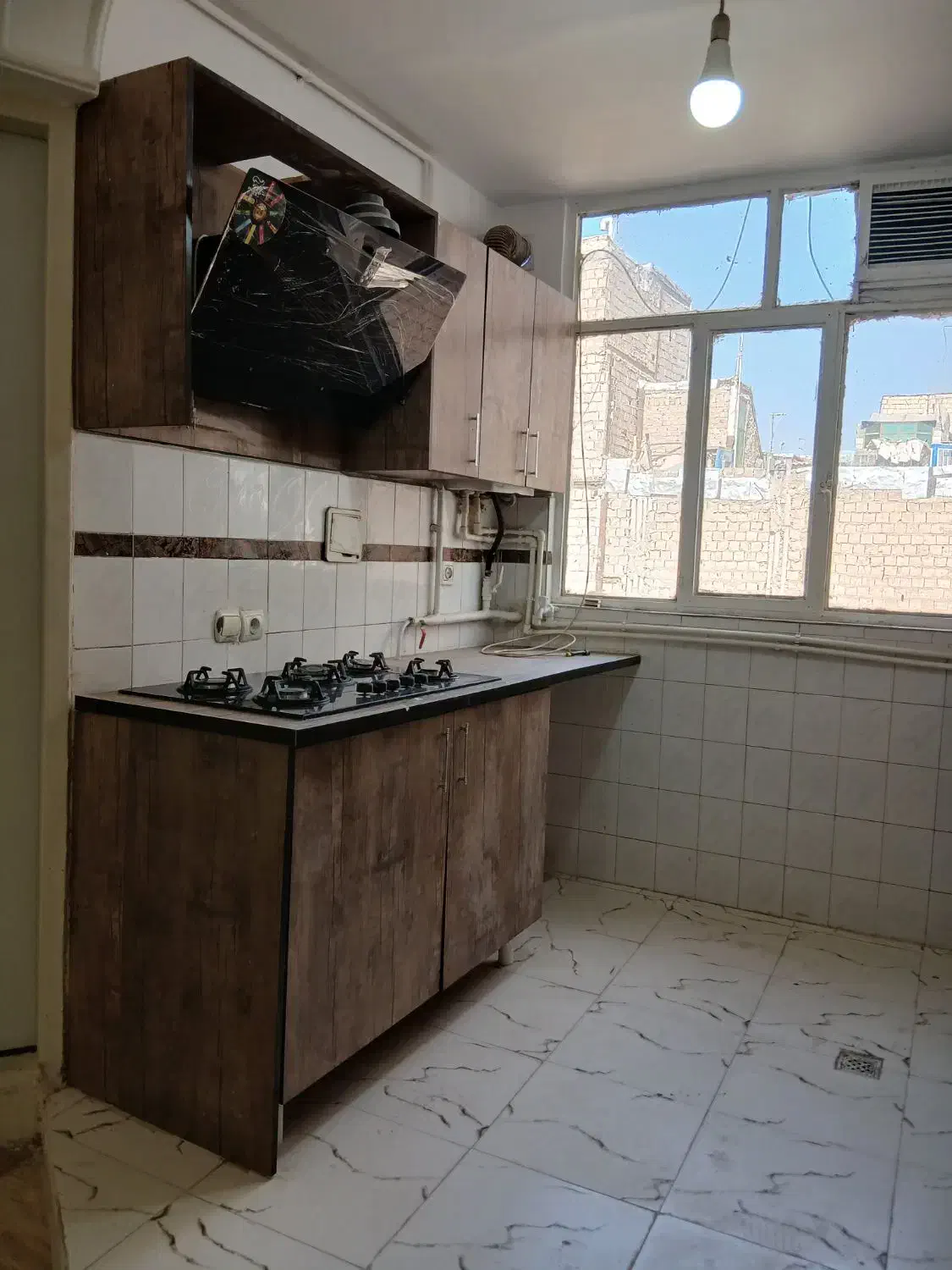 طبقه سوم روی همکف|فروش آپارتمان|ملارد, |دیوار